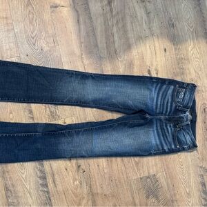 Buckle black boot but jeans